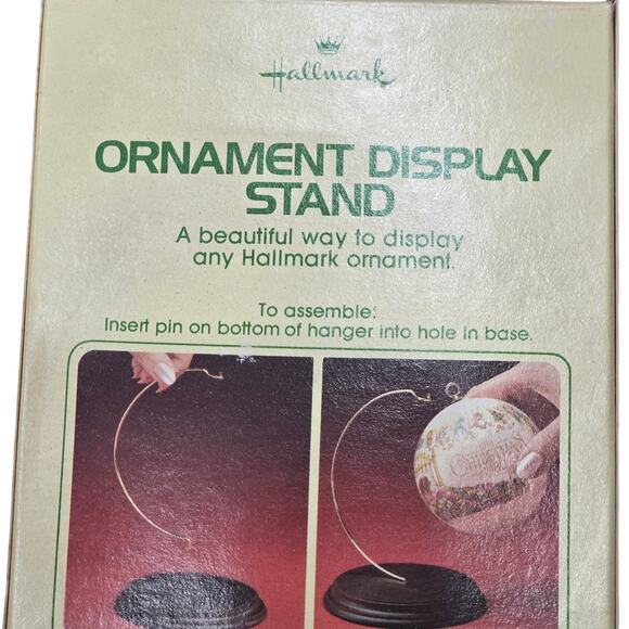 Vintage Hallmark Ornament Display Stands - Set of 3 - 1980s - Picture 3 of 7